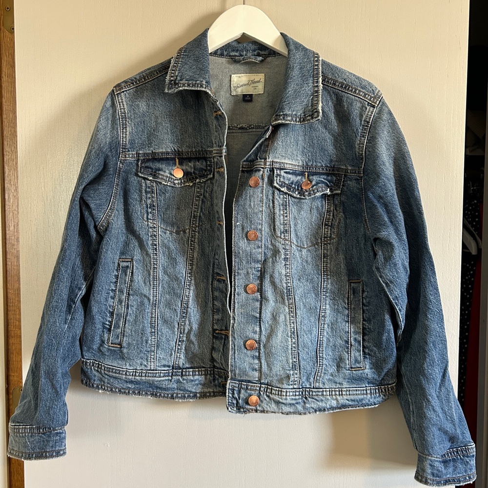 Universal Threads - Warm Wash Denim Jacket